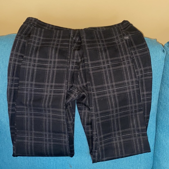 Sanctuary Black and Gray Leggings Skinny/straight leggings Size Large - Picture 6 of 7